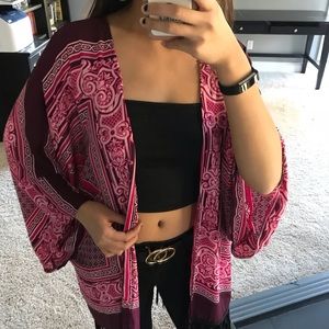 Francesca’s boutique pink patterned kimono